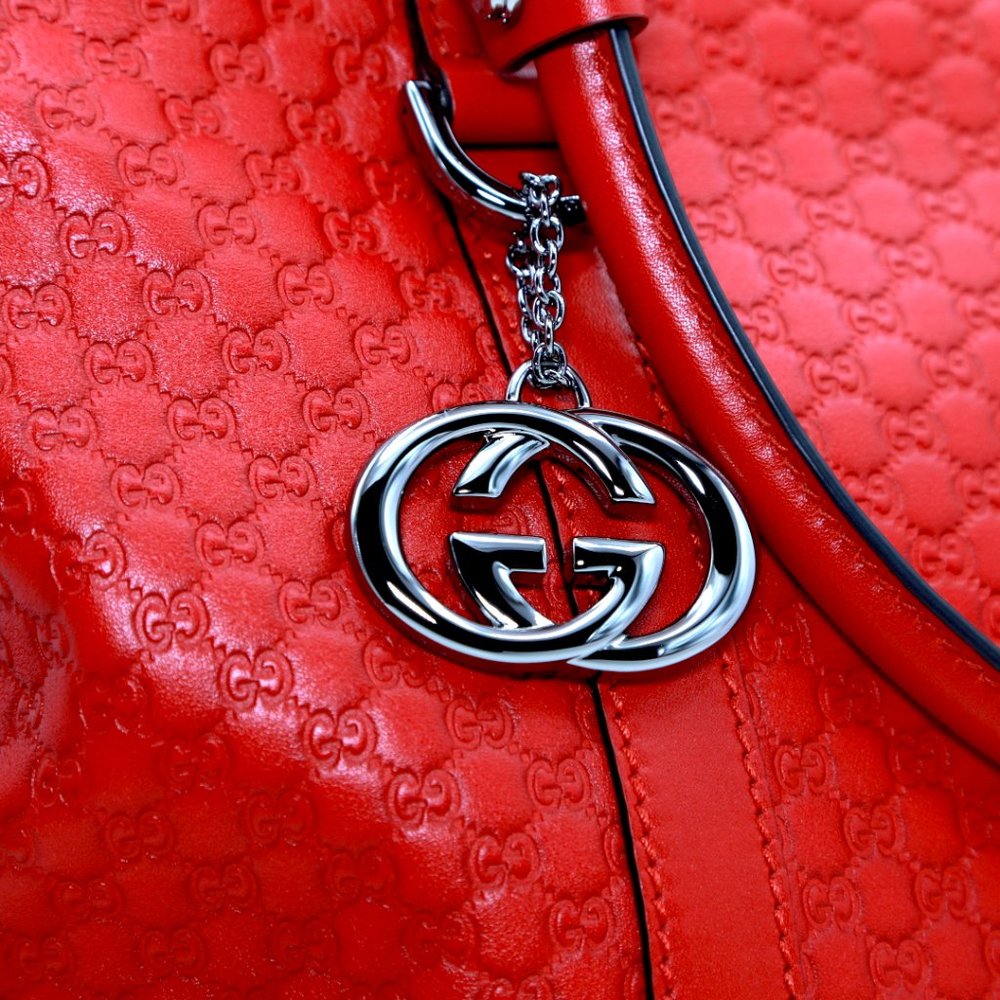 Gucci Authentic bag brand new w/dust bag & shopping bag